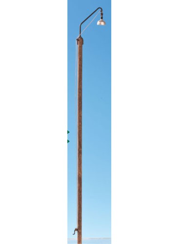 Bahnhofslampe nach 12-m-Mast-Vorbild, beleuchtet - Spur H0