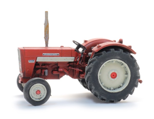McCormick International 624 Traktor - Fertigmodell
