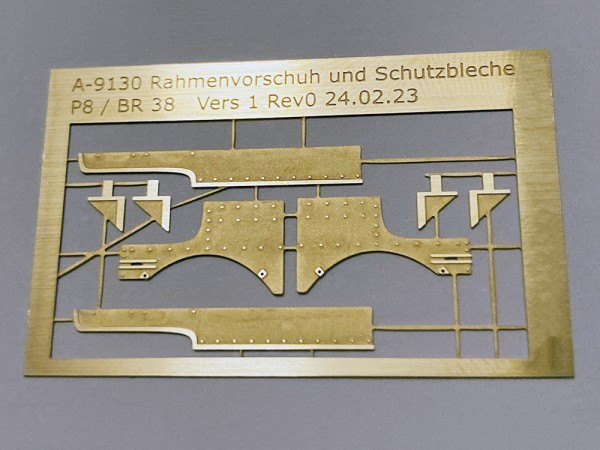 Rahmenvorschuh für Baureihe 38.10-40 - preussische P8 (Fleischmann-Modell)